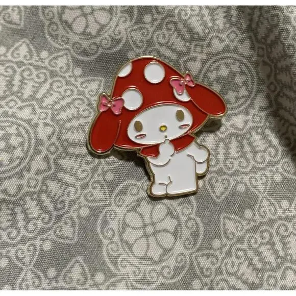 Hello Kitty and Friends Enamel Pin My Melody Wearing Glittery Mushroom Hat - Picture 3 of 3